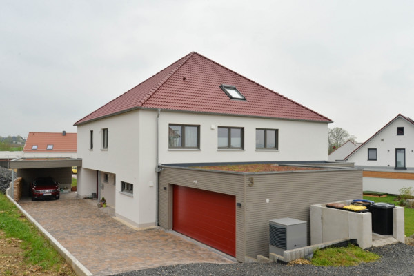 Generationenhaus H&uuml;n